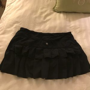 Lululemon Black Ruffle Back Tennis Skirt